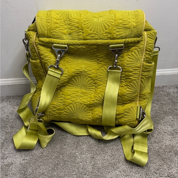 Petunia Pickle Bottom Boxy Backpack Diaper Bag Yellow Quilted - Picture 7 of 13